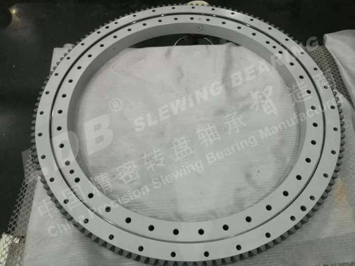 風(fēng)力發(fā)電機(jī)轉(zhuǎn)盤(pán)軸承